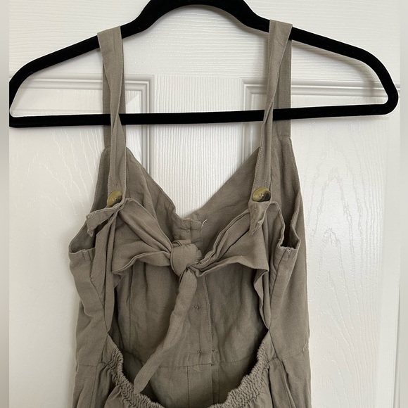 Linen Button Down Sleeveless Dress - Picture 2 of 4